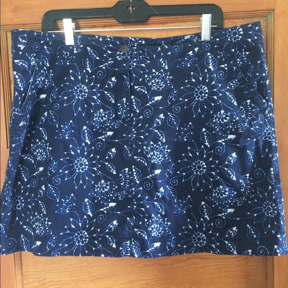 LAURA SCOTT Skort Sz 16P